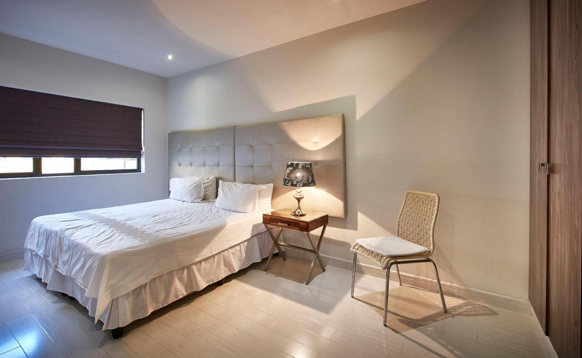 Dynasty Forest Sandown Serviced Apartments & Self Catering Hotel Йоханнесбург Номер фото